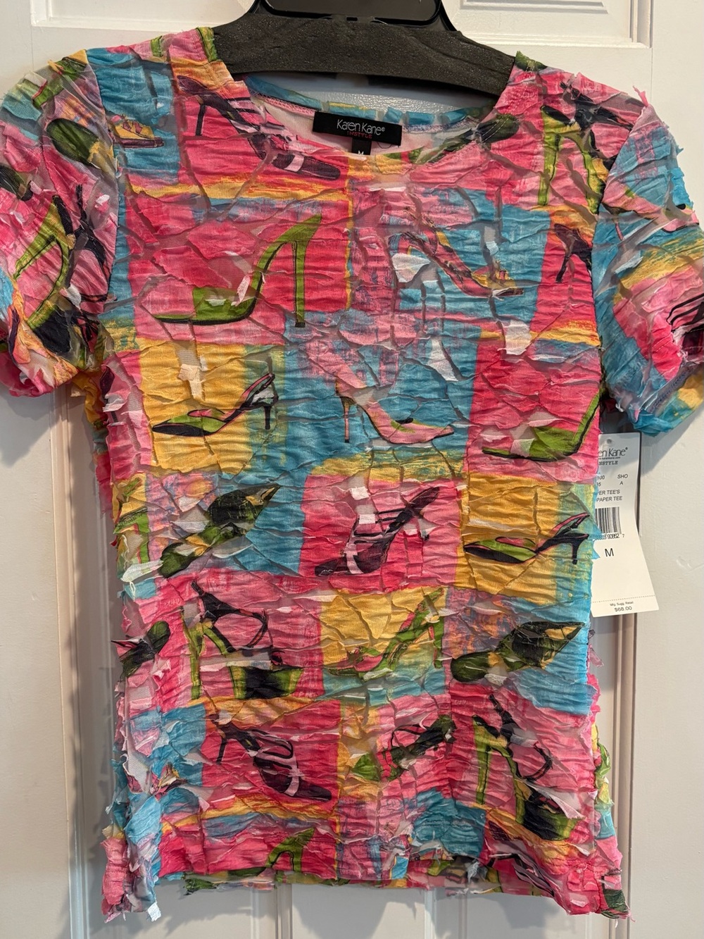 Women’s Karen Kane Multicolor Sleeve Tee with Heel Print. Size M